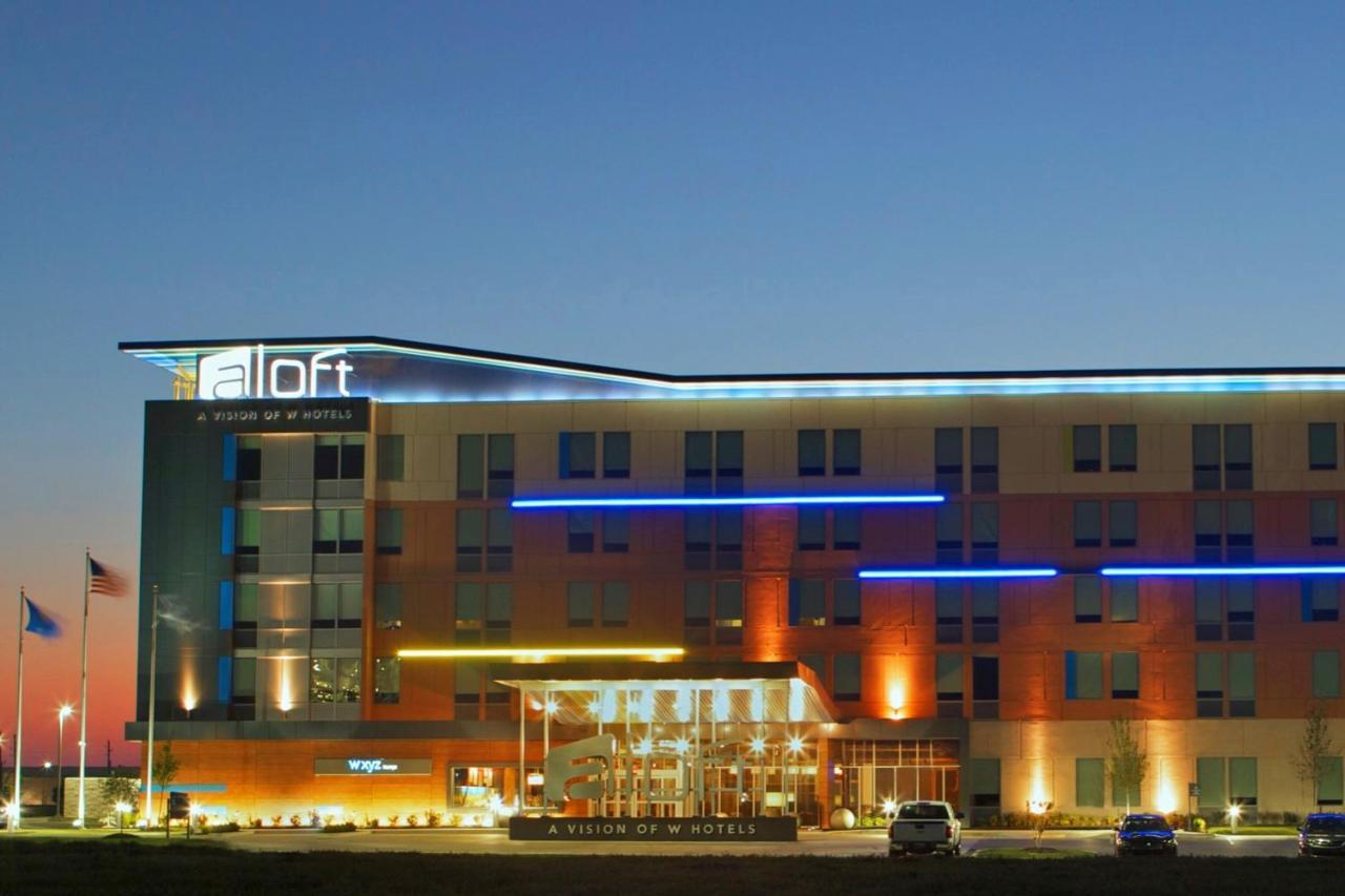 Aloft Tulsa Hotel Exterior photo